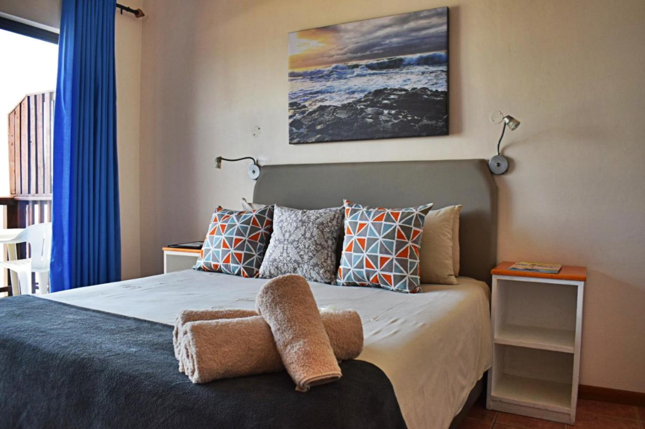 Mitford-On-Sea Aparthotel Morgan's Bay Bagian luar foto