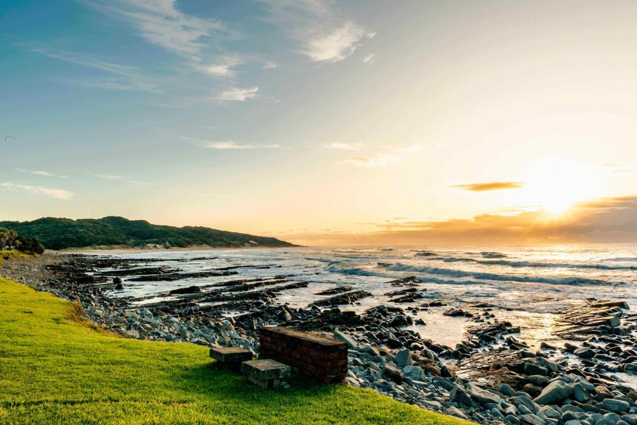 Mitford-On-Sea Aparthotel Morgan's Bay Bagian luar foto