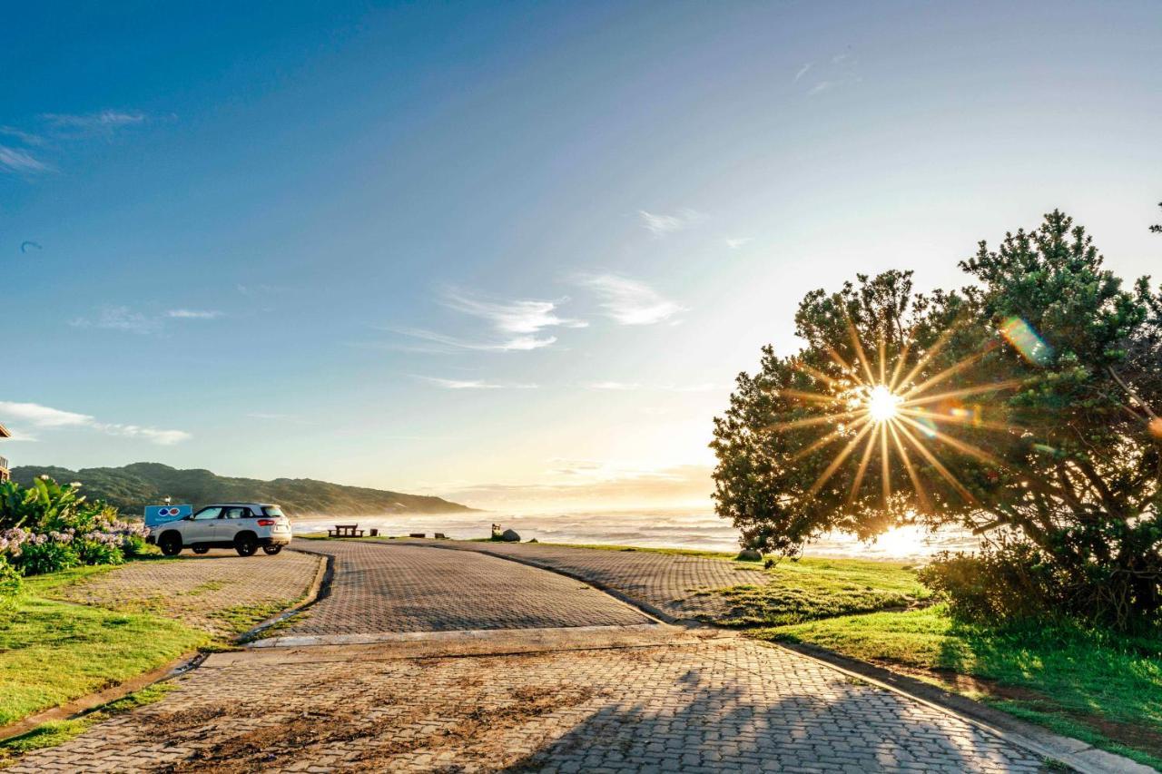 Mitford-On-Sea Aparthotel Morgan's Bay Bagian luar foto