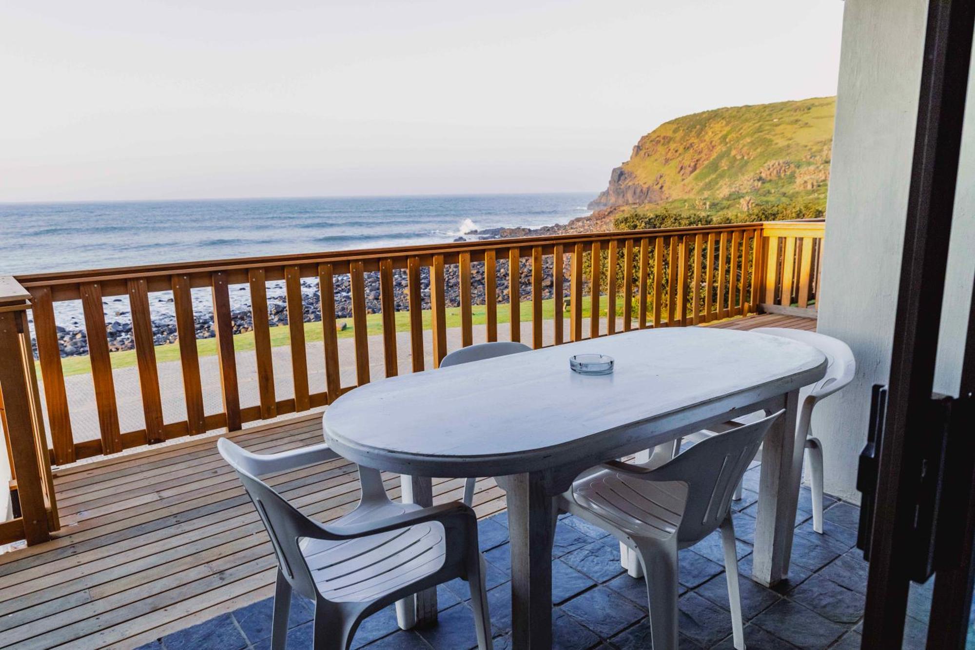 Mitford-On-Sea Aparthotel Morgan's Bay Bagian luar foto