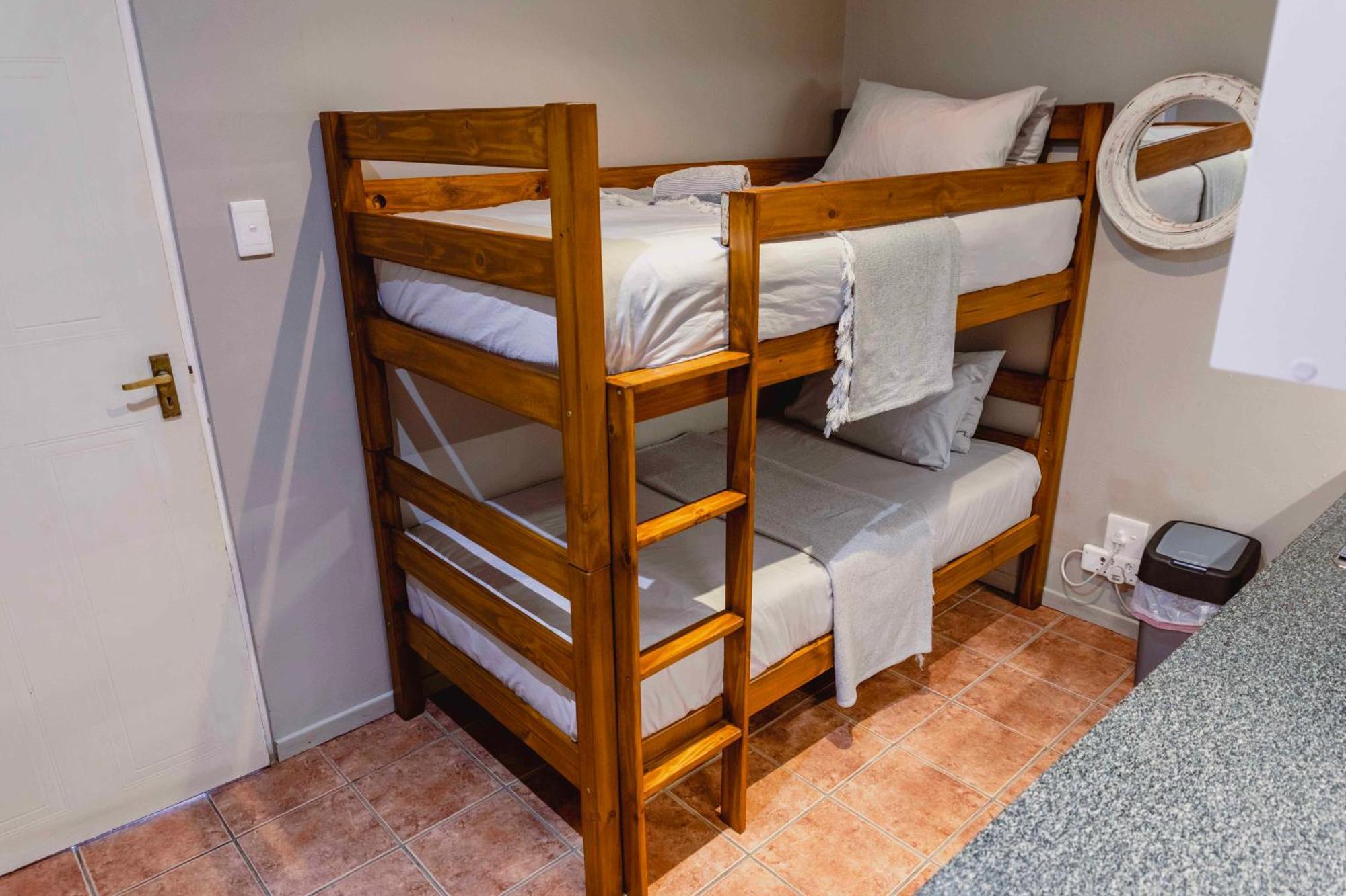 Mitford-On-Sea Aparthotel Morgan's Bay Bagian luar foto